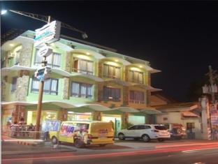 Isabel Suites Laoag Exterior photo